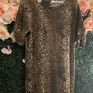 Leopard tunic dress with wide stretchy belt